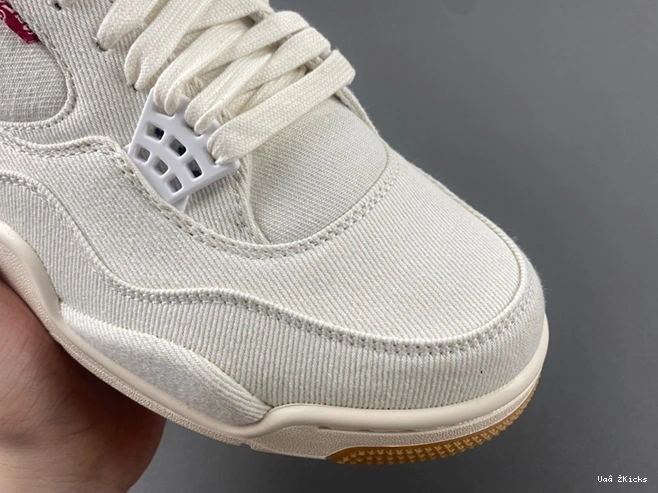 549 x 4 AO2571-100 Air UrbanStyle Levi's 'White' Jordan 0915